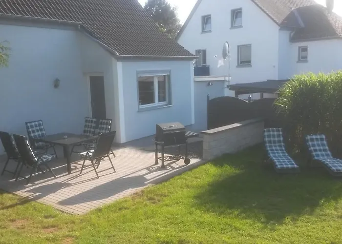 Eifel-charme בירגל